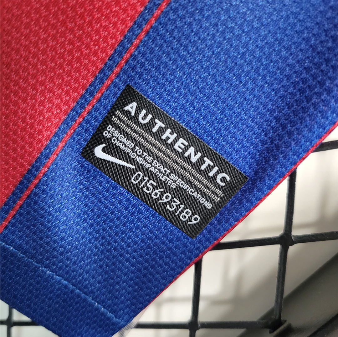 09-10 Barcelona MESSI Home Retro Football Jersey