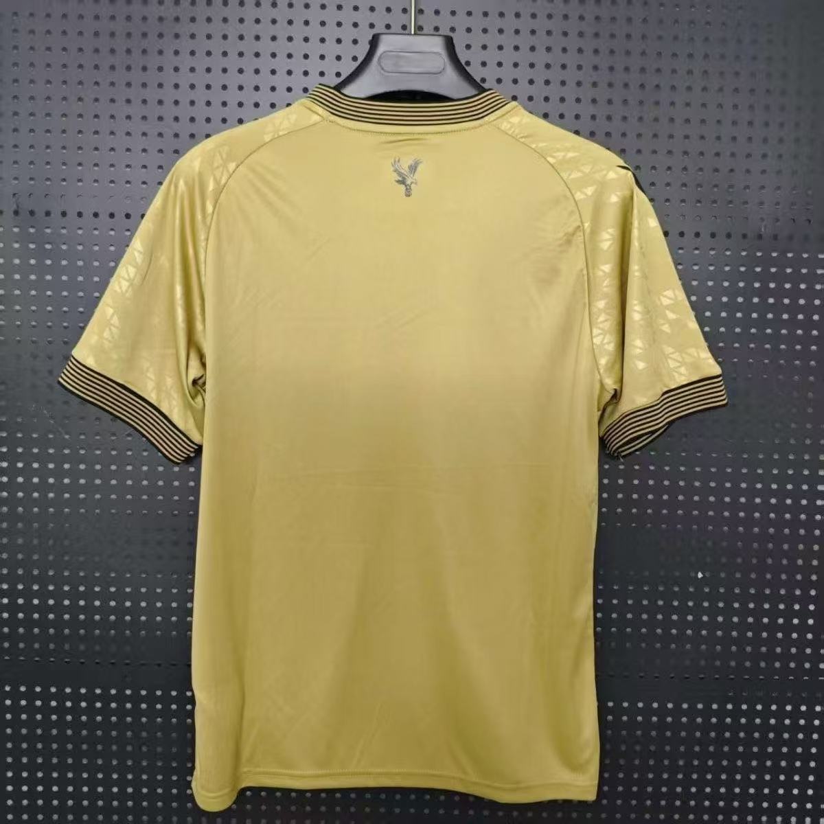 Crystal Palace 2025/26 Away Jersey Fan Version – Gold Black
