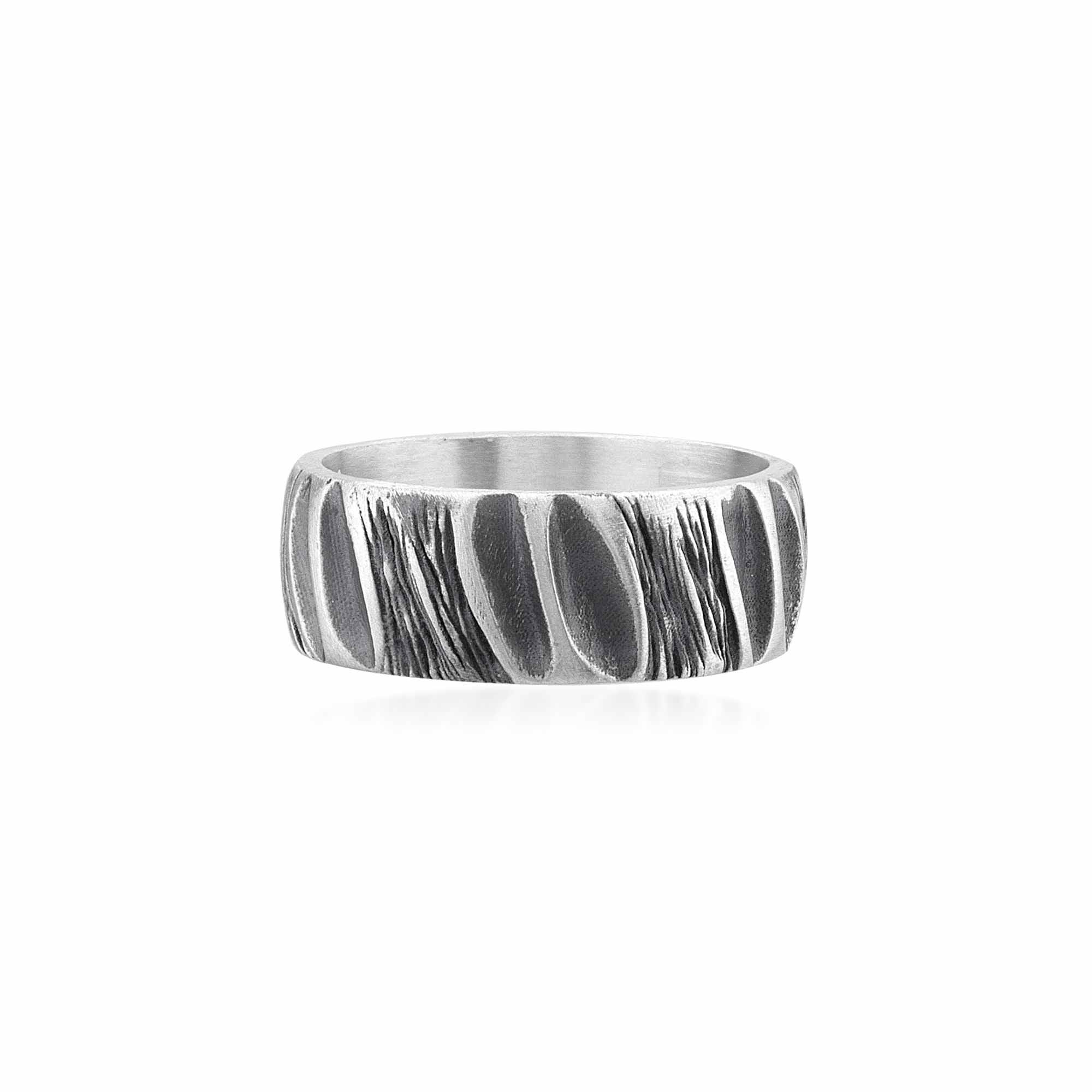 Sculpted Band Ring
