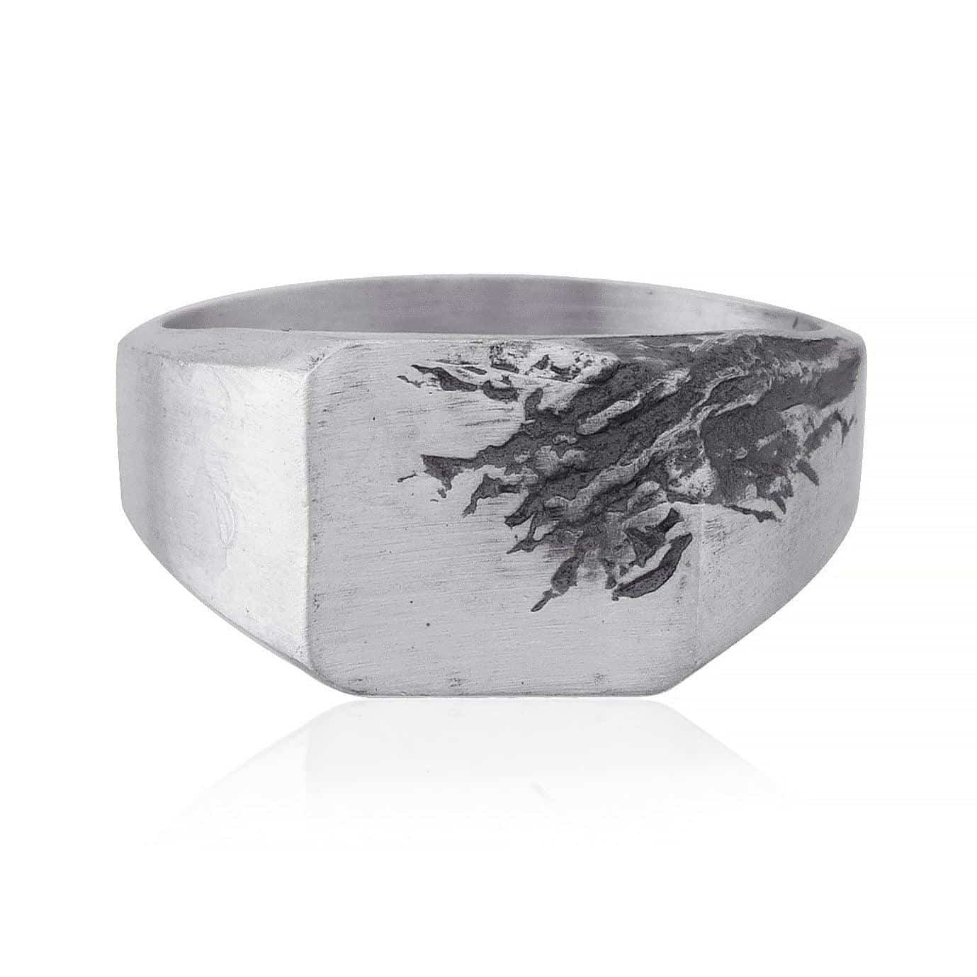 Carved Men Ring