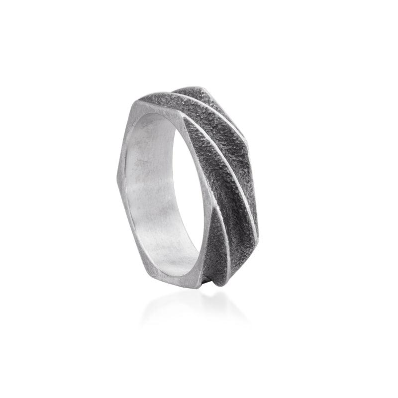 Sculpted Helix Band Ring