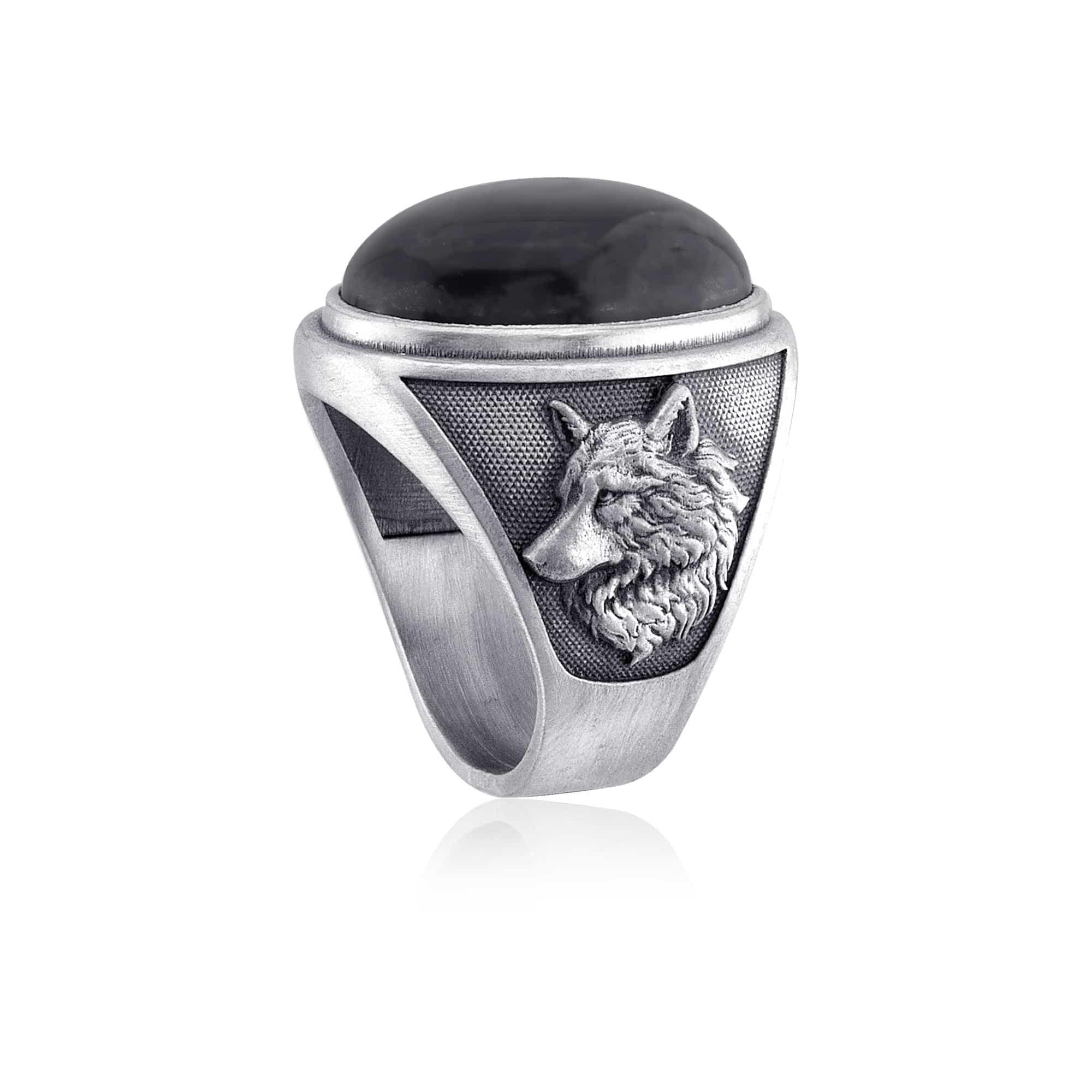 Wolf Head Labradortie Ring