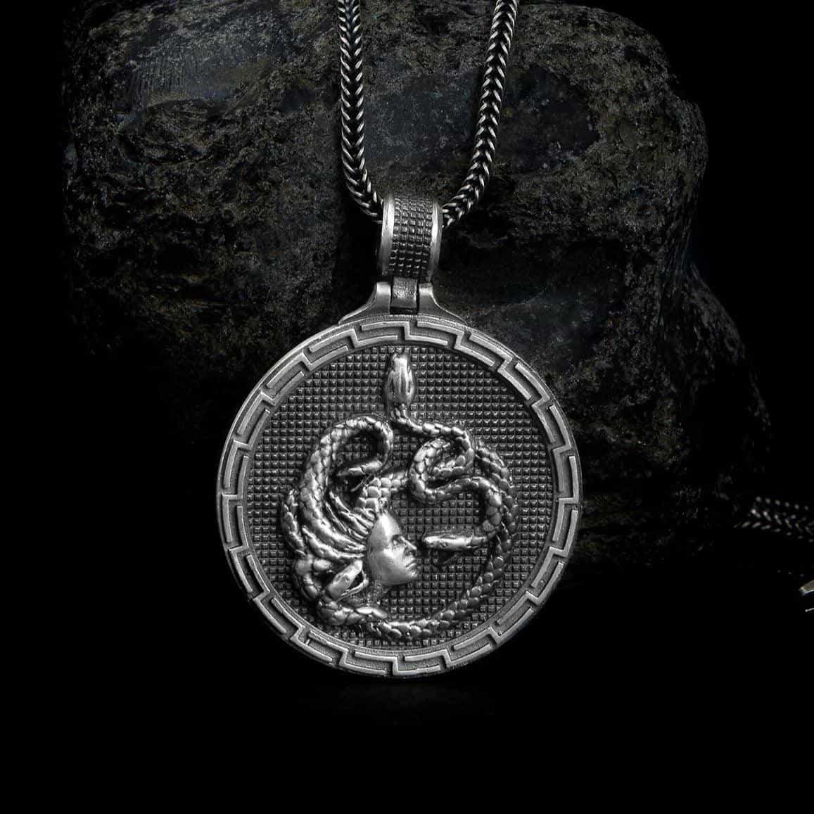 Medusa Snakes Necklace