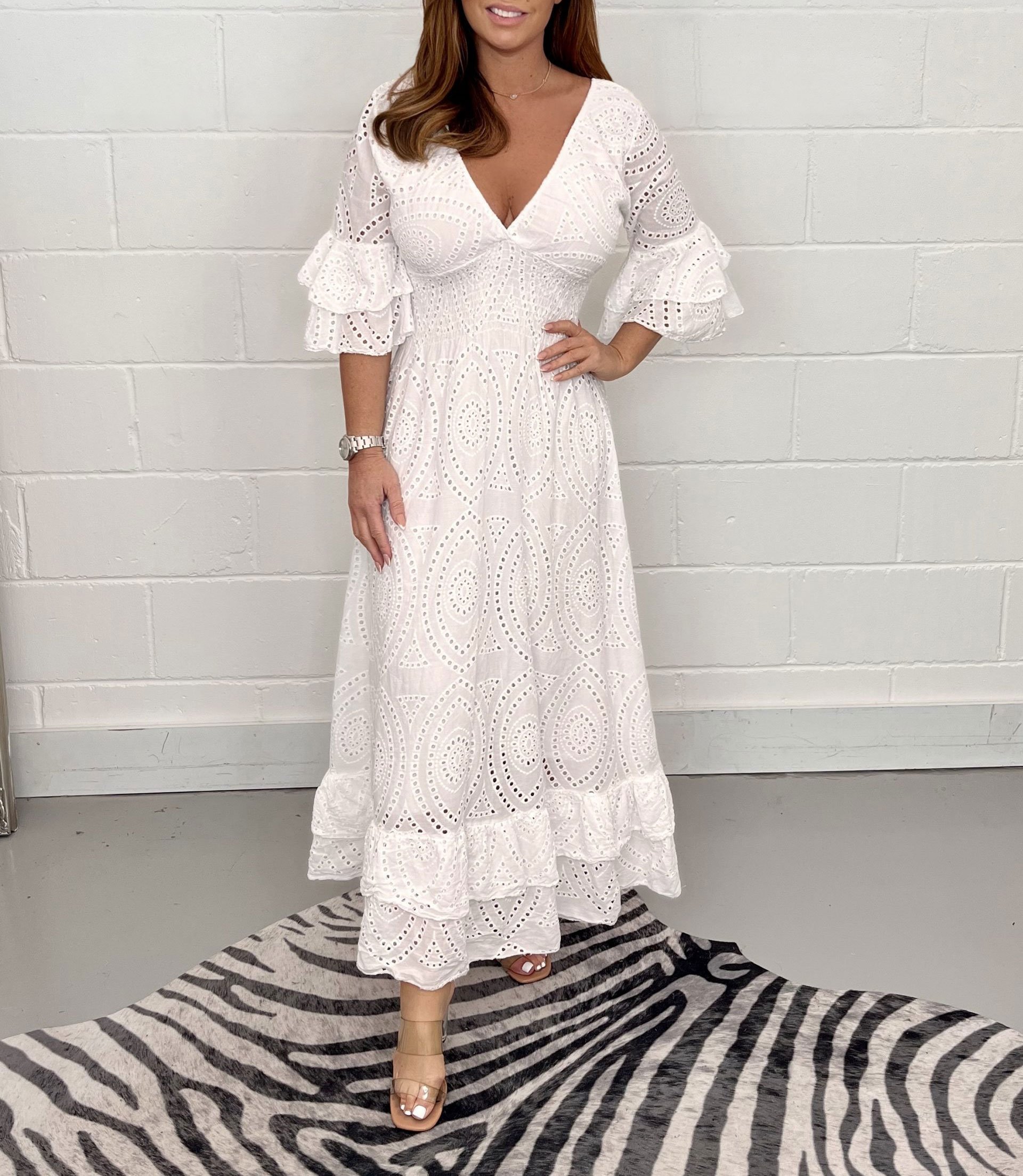 HOT SALE-49% OFFEmbroidery Anglaise Frill Sleeve Midi Dress