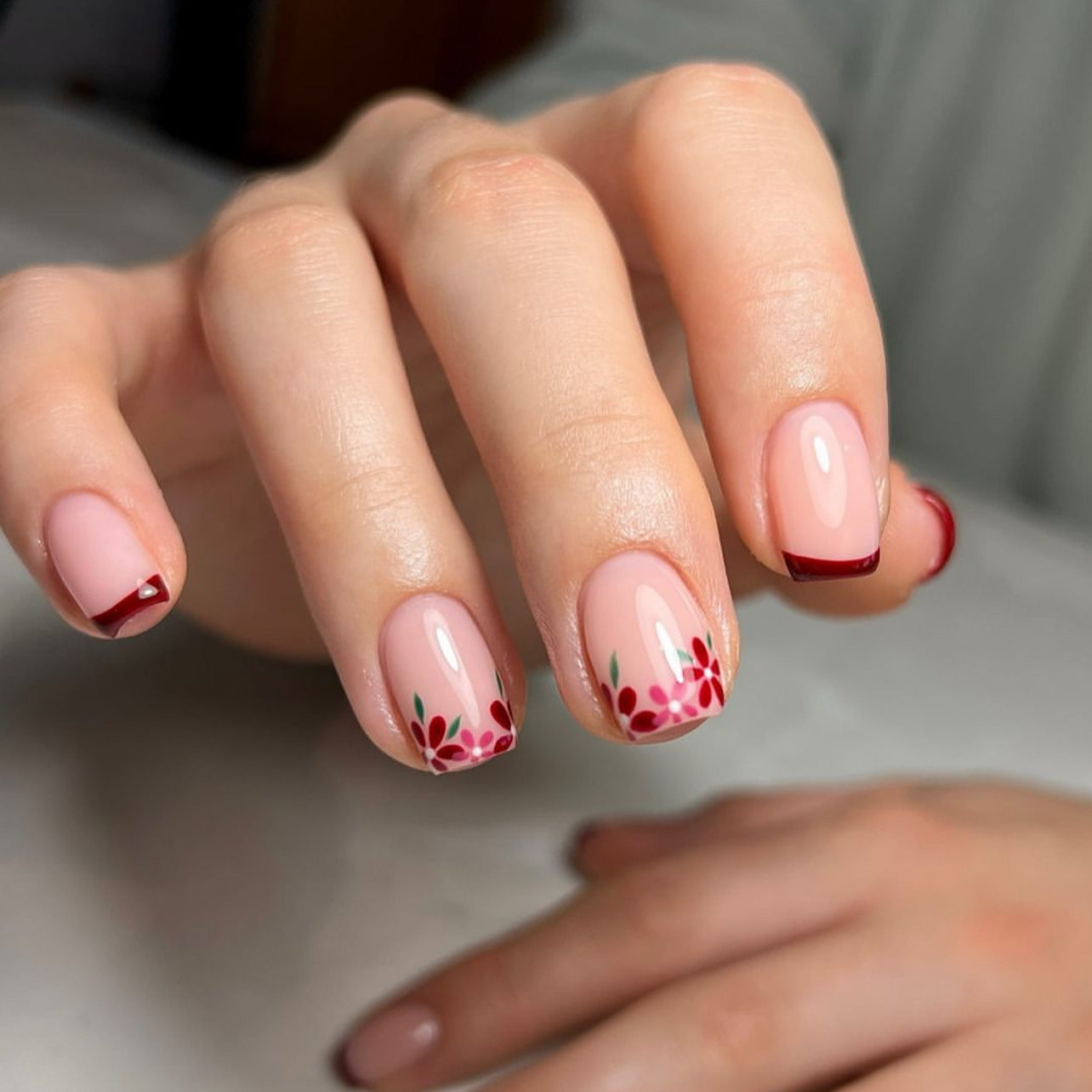 24pcs/Set Press On Nails JP3715-1| 【SPECIAL BONUS】FREE Professional Adhesive Tabs Included