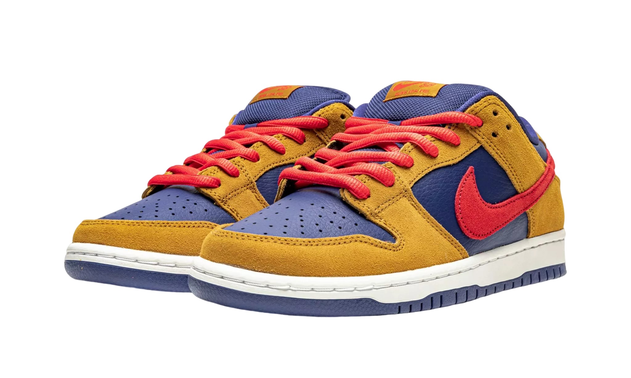NIKE SB DUNK LOW PRO SNEAKERS