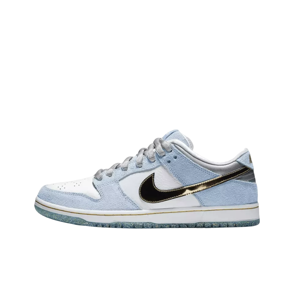 NIKE SB DUNK LOW Sean Cliver  Holiday Special