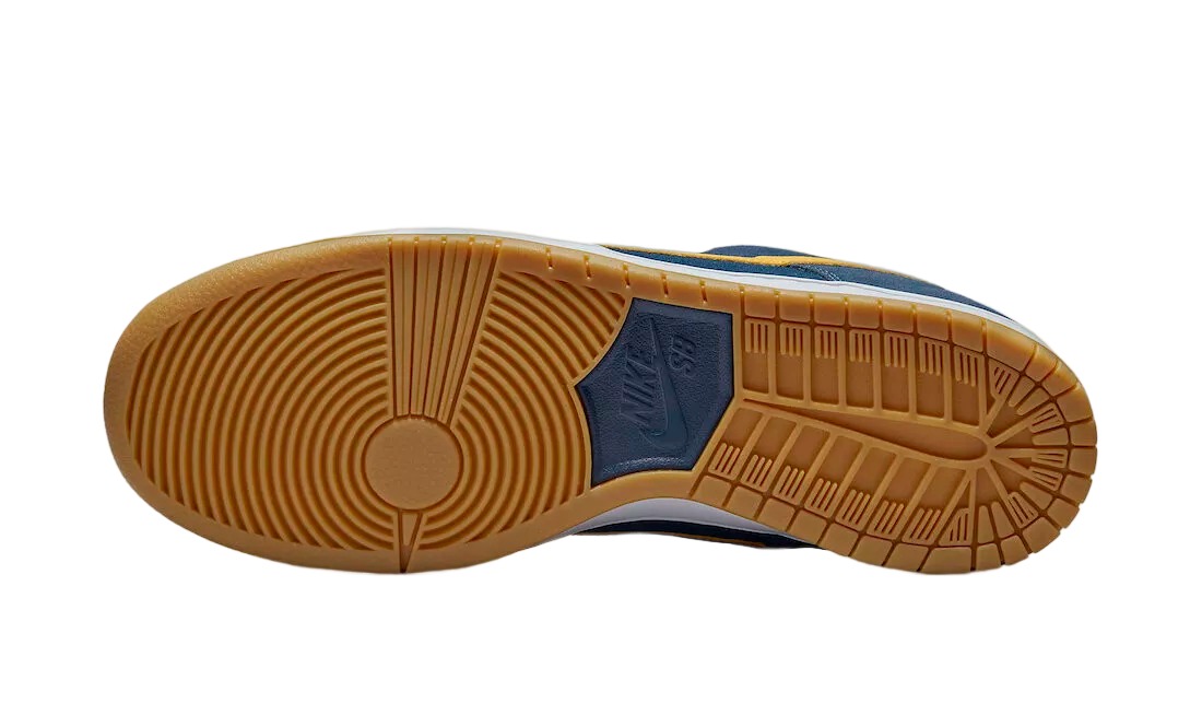 Nike SB Dunk Low Barcelona