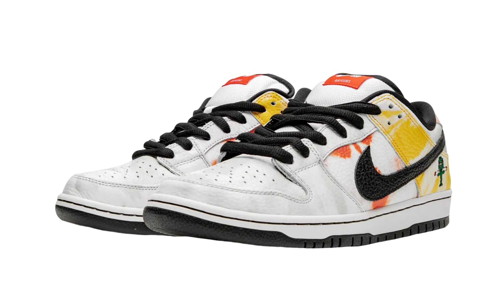 NIKE SB DUNK LOW Tie Dye Rayguns 2019 White