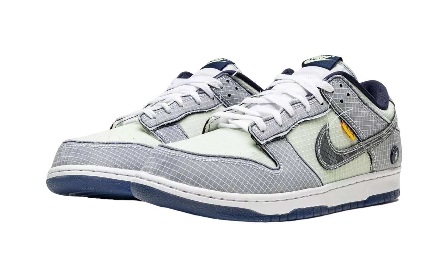 NIKE DUNK LOW Union Passport Pack Pistachio