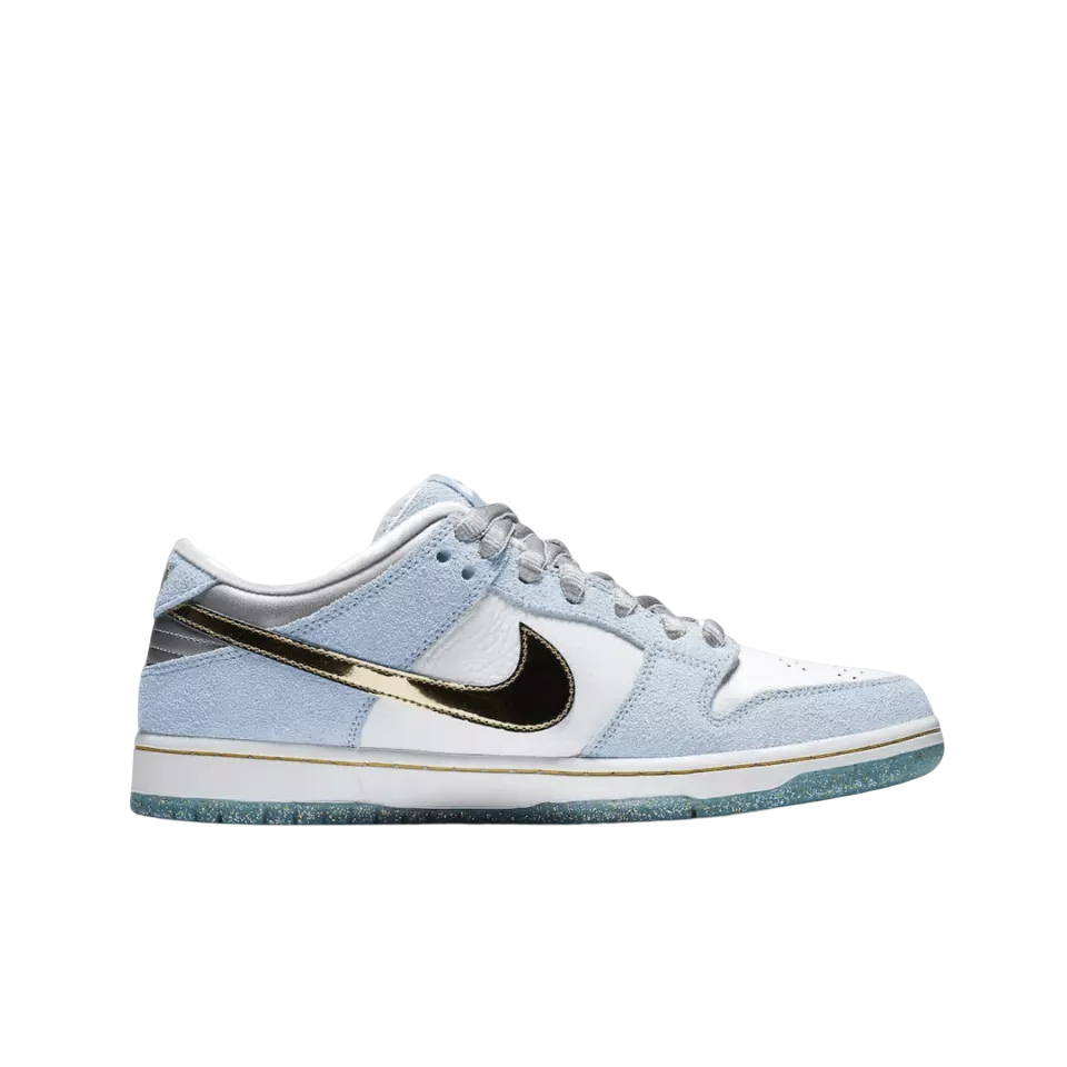 NIKE SB DUNK LOW Sean Cliver  Holiday Special