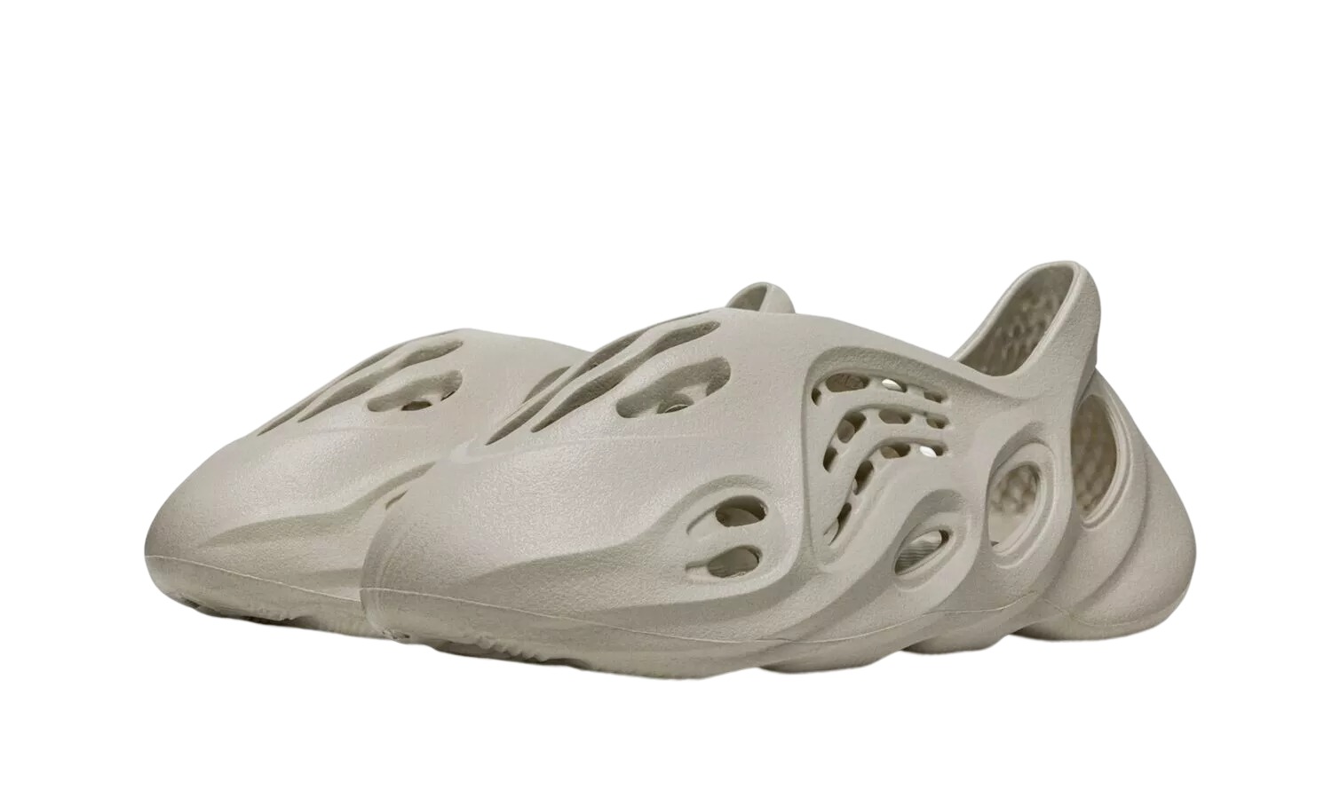 YEEZY FOAM RUNNER Sand