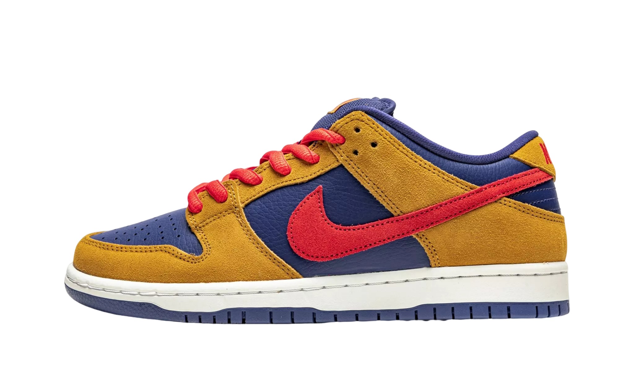 NIKE SB DUNK LOW PRO SNEAKERS