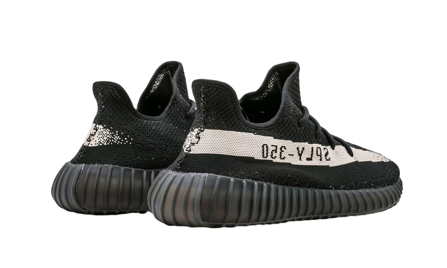 YEEZY BOOST 350 V2 Oreo