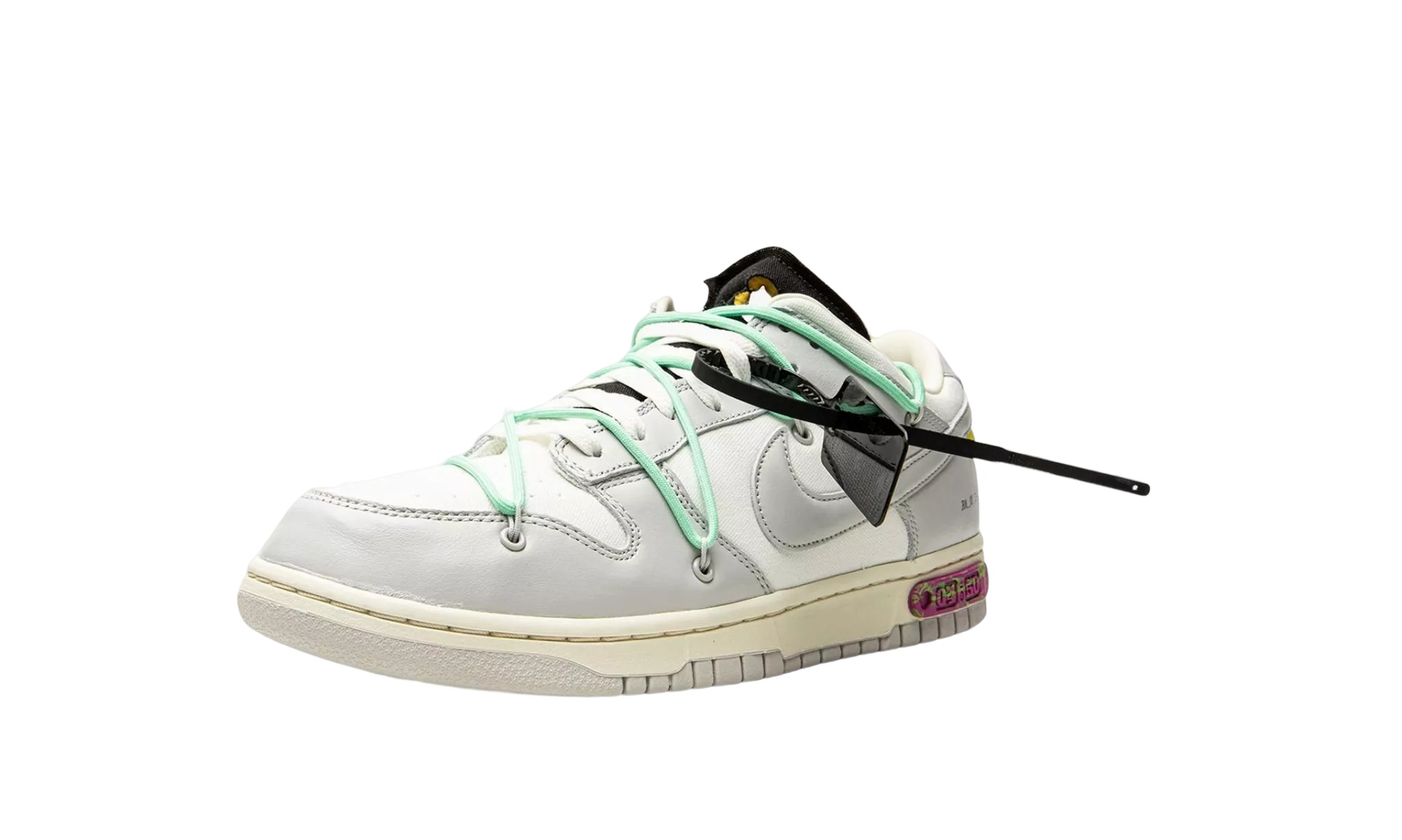 NIKE DUNK LOW OFF WHITE Lot 04 50