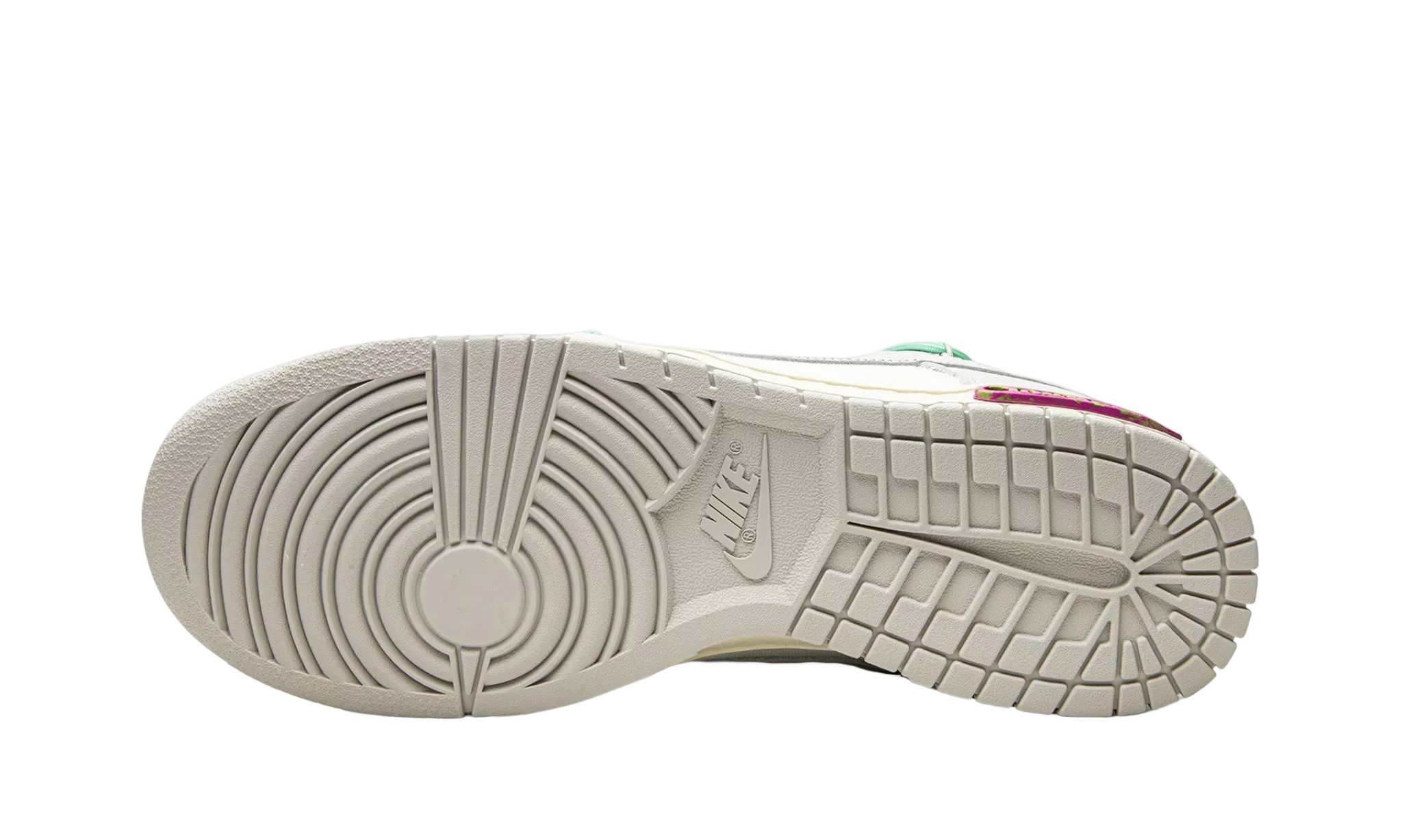 NIKE DUNK LOW OFF WHITE Lot 04 50