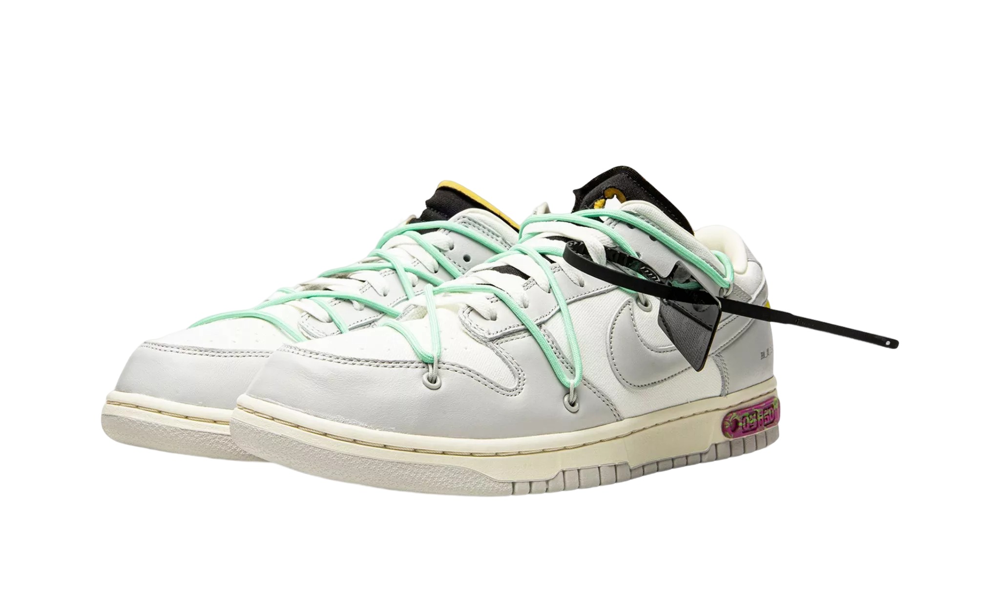 NIKE DUNK LOW OFF WHITE Lot 04 50