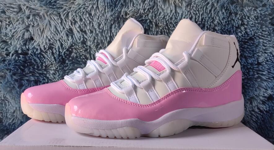 Jordan 11 White Pink