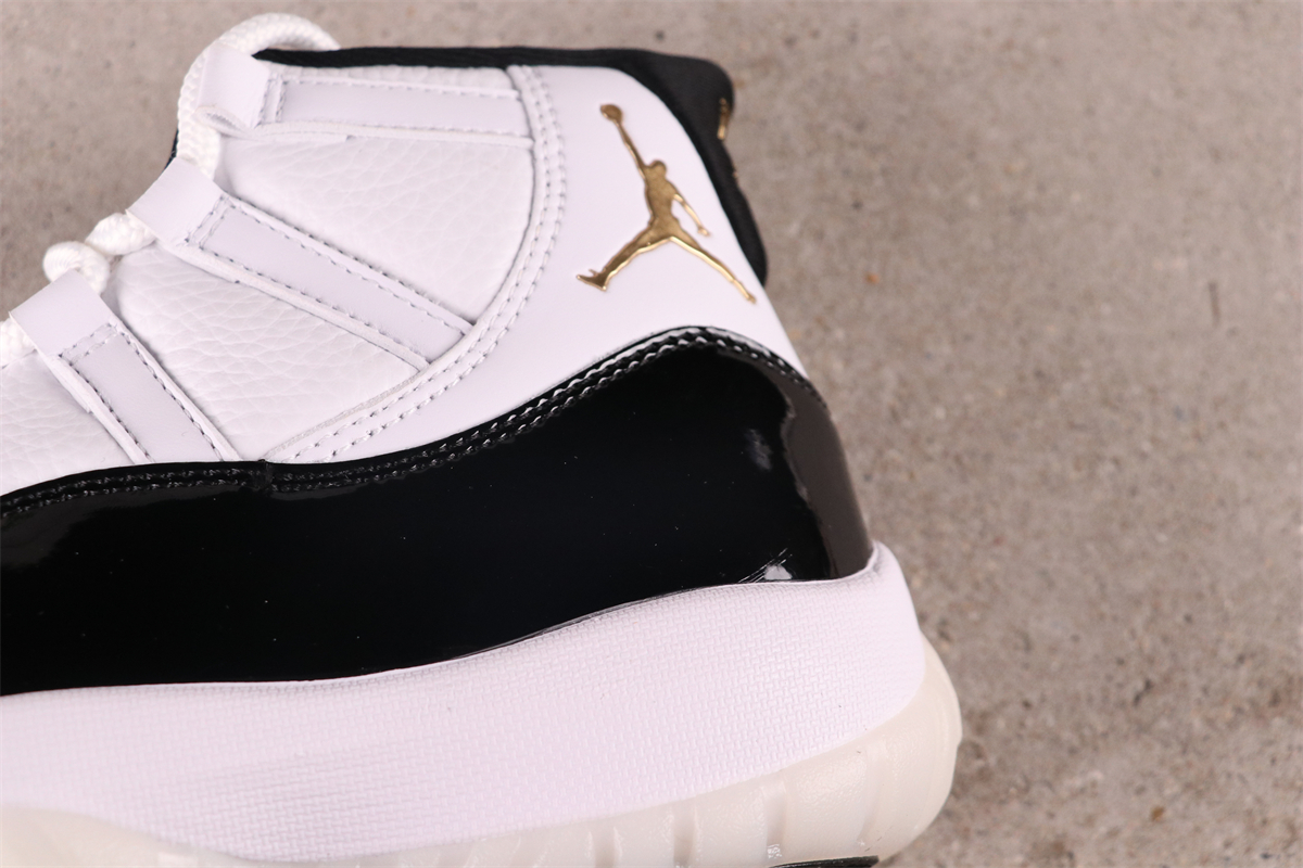 Air Jordan 11 Gratitude