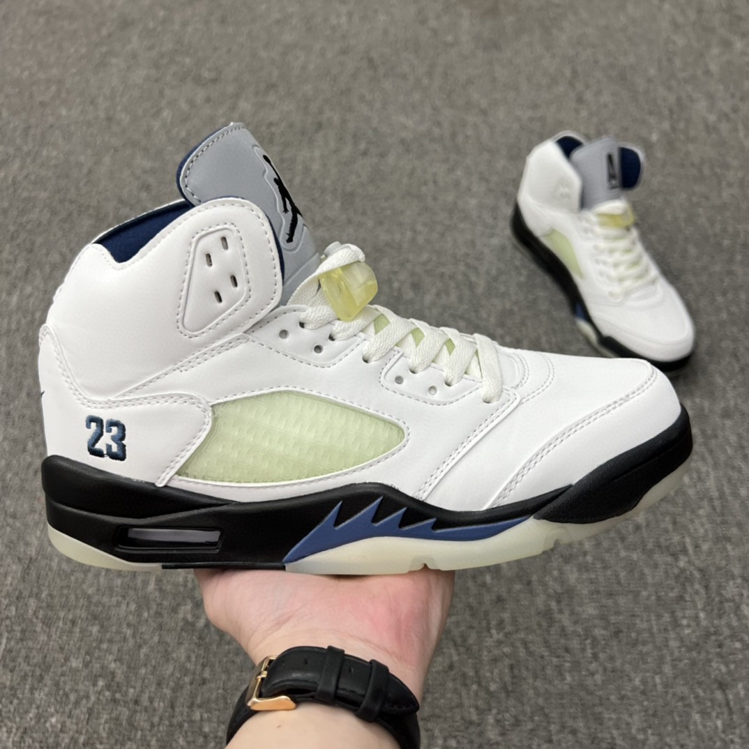 Air Jordan 5 Retro Photon Dust