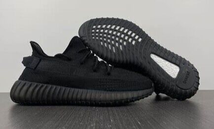 Yeezy Boost 350 Pure Black