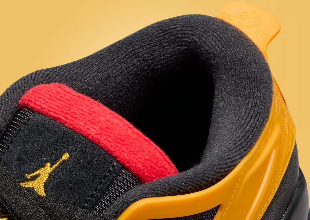 Air Jordan 4 RM Bruce Lee