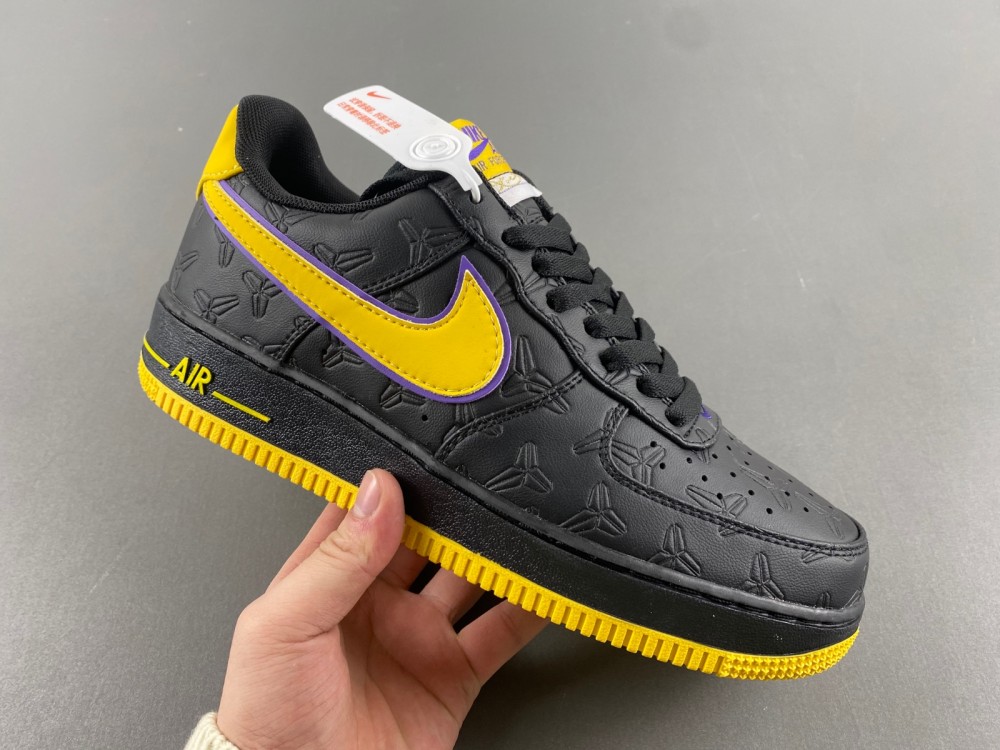 Kobe Bryant x Nike Air Force 1 Low Black