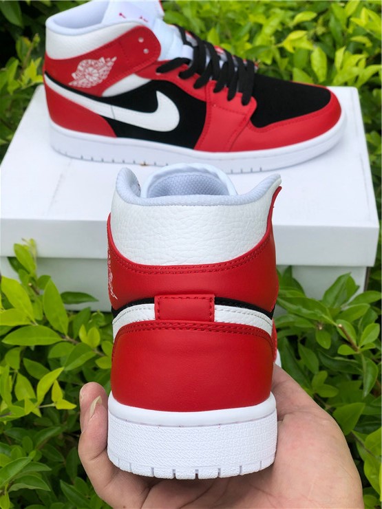 Air Jordan 1 Mid Black Red
