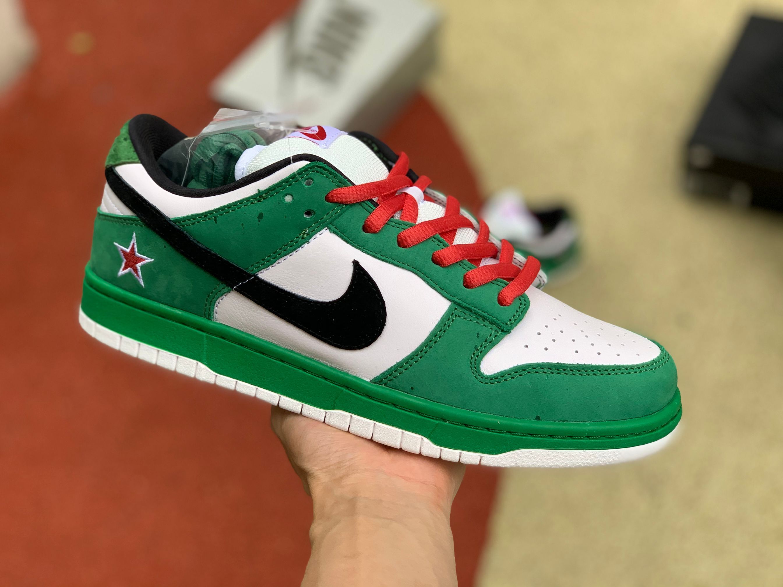 Nike Dunk Low Pro SB “Heineken” GS