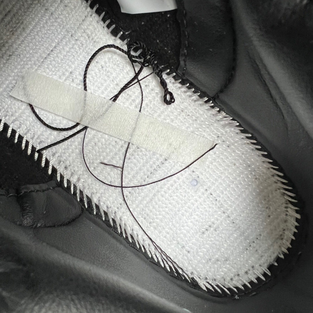 Nike SB Dunk Low Black Suede