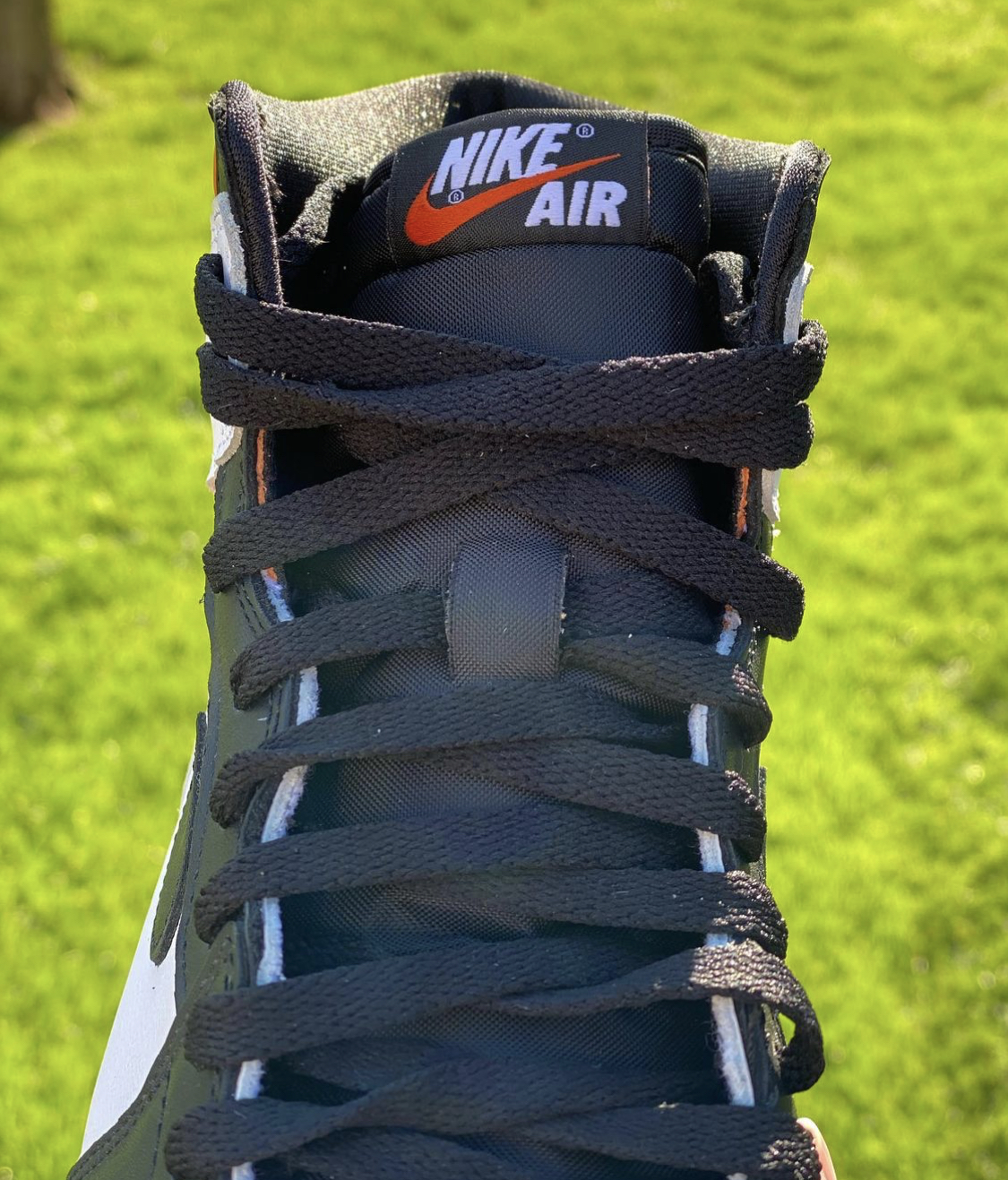 Air Jordan 1 High OG “Electro Orange”
