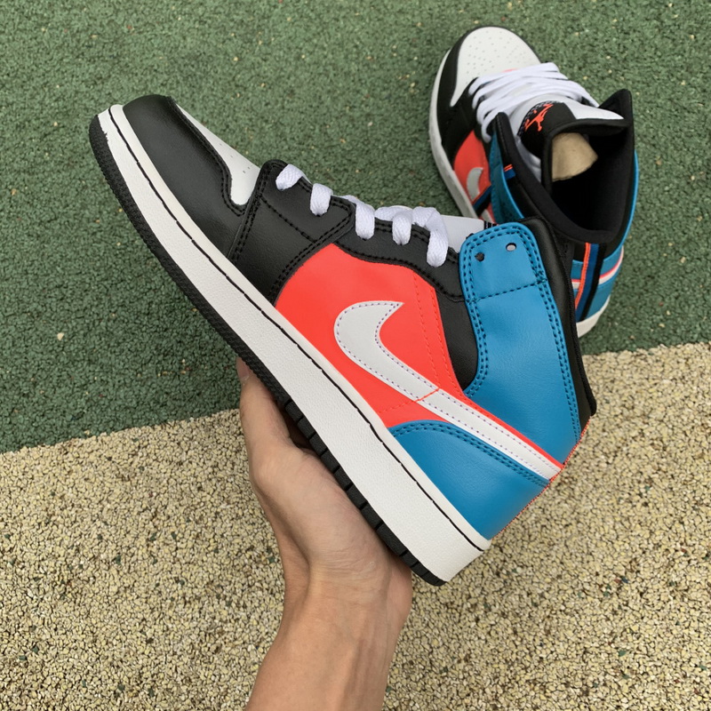 Jordan 1 Mid Shoes039