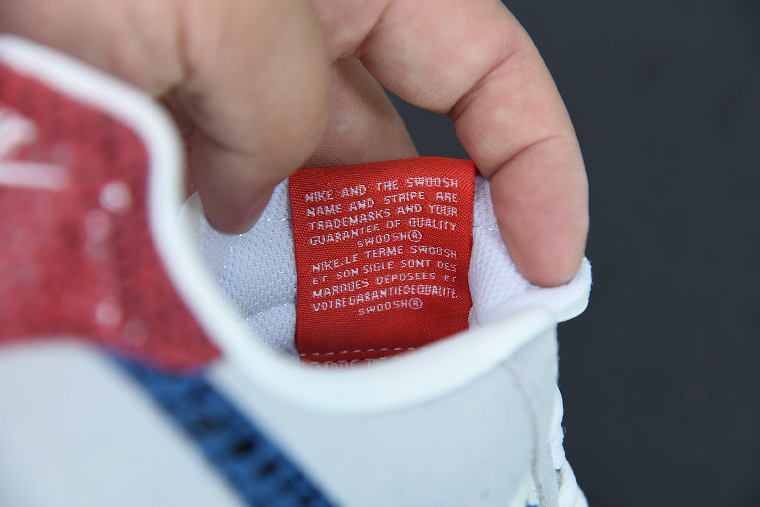 Nike Air Force 1 Low SP Undefeated 5 On It Dunk vs. AF1