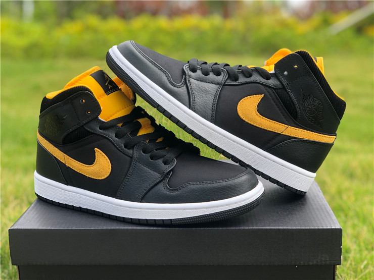 Air Jordan 1 Mid Black Yellow