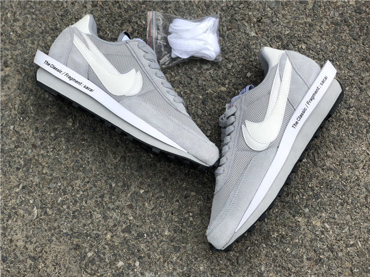 Fragment x Sacai x Nike LD Waffle ''White Grey''