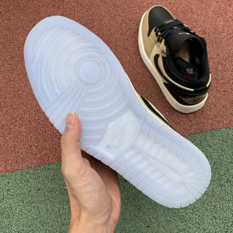 Air Jordan 1 Low shoes