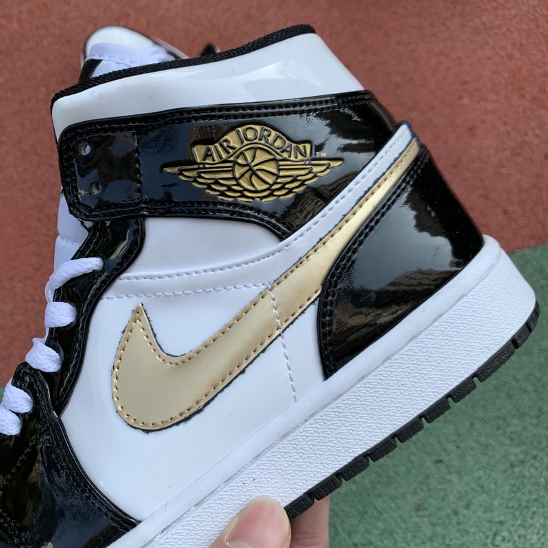 Jordan 1 Mid Patent Black White Gold