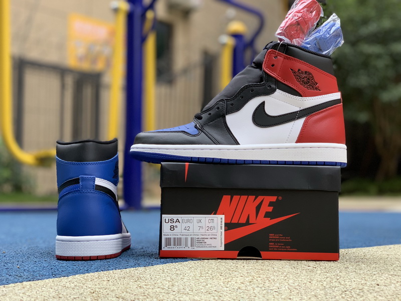 Air Jordan 1 High OG Top 3