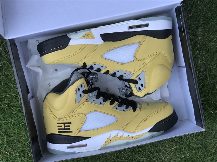 Air Jordan 5 Retro T 23 Tokyo