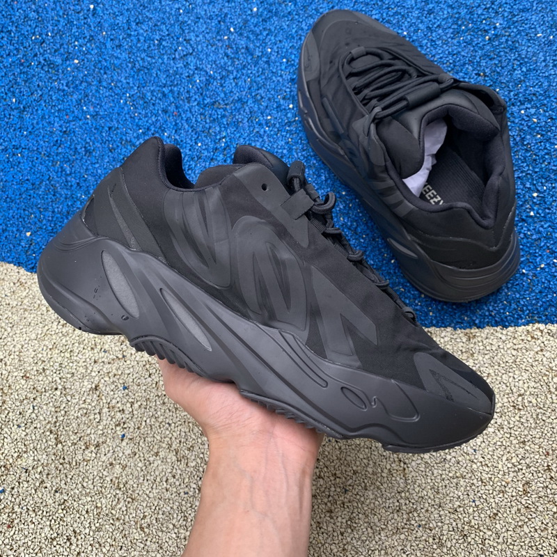 Yeezy Boost 700 MNVN “Triple Black”