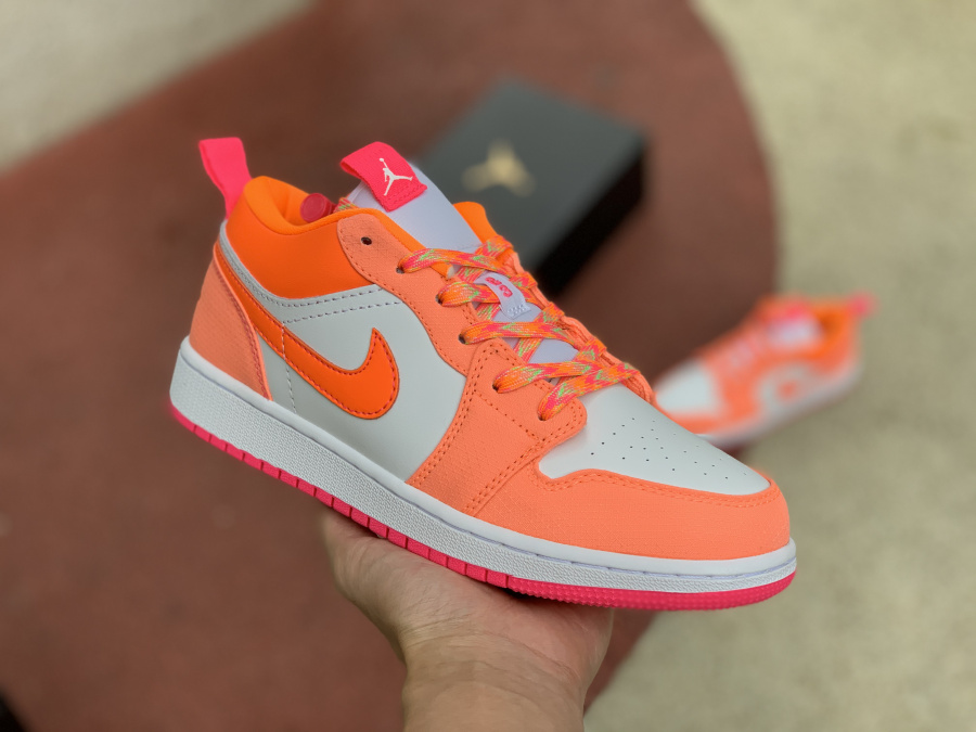 Jordan 1 Low Utility (GS)