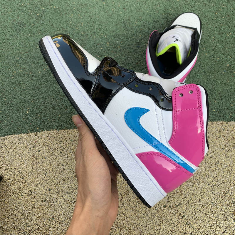 Jordan 1 Mid White Black Cyber Pink GS