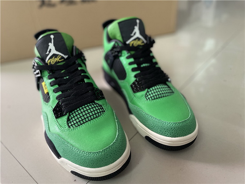 Air Jordan 4 Retro Manila