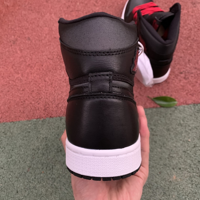 Air Jordan 1 “Black Satin” GS