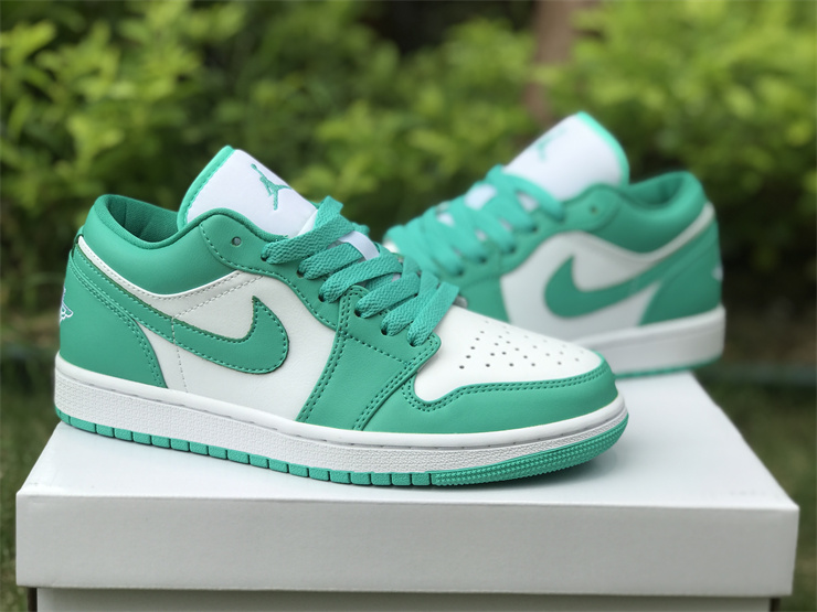 Air Jordan 1 Low White green