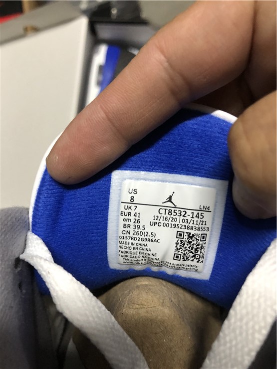 Air Jordan 3 Racer Blue