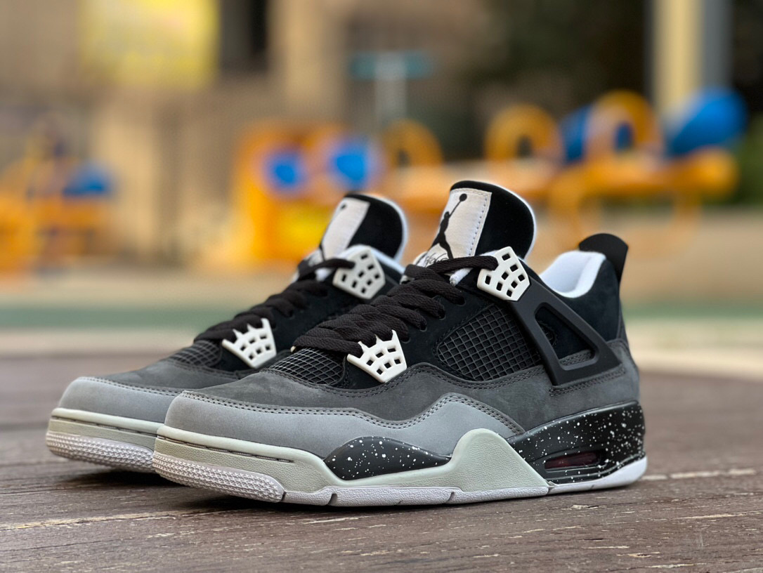 Air Jordan 4 Fear Pack
