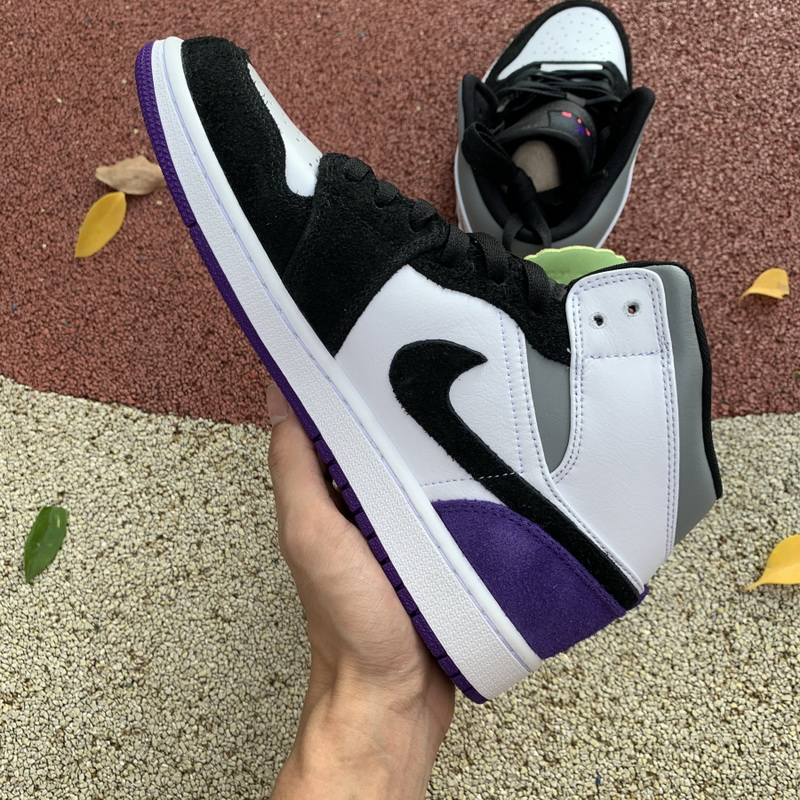 Jordan 1 Mid SE Purple