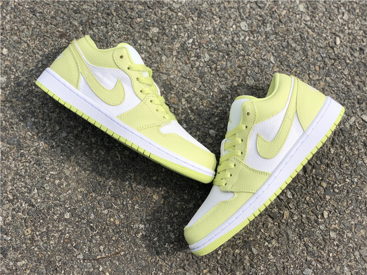 Air Jordan 1 Low Limelight