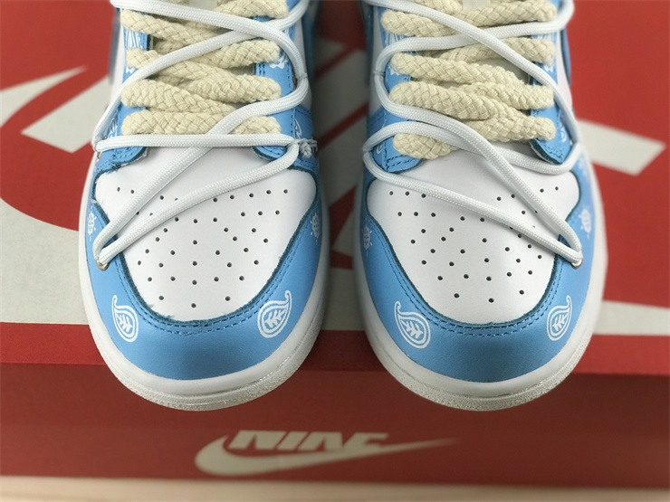 Nike Dunk Low, Low side cashew flower tripartite alliance, white and blue